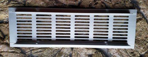 Kratka wentylacyjna aluminium 250x80mm